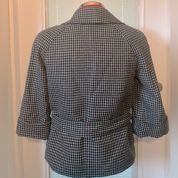 Antonio Melani 3 Button front Closure Size 6 - Picture 2 of 11